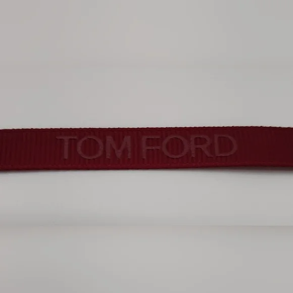 TOM FORD Jasmin Rouge Three Yard Ribbon 7/8” Grosgrain FY25 Lunar New Year RARE - Picture 2 of 4